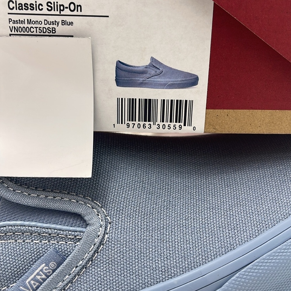Vans Women’s Canvas Upper Classic Slip-On
Pastel Mono Dusty Blue
VN000CT5DSB - Picture 16 of 16